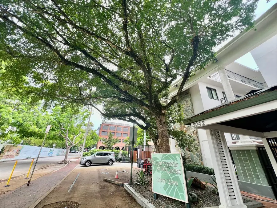 3240 Mary St #S207, Miami, FL 33133 - Image #3