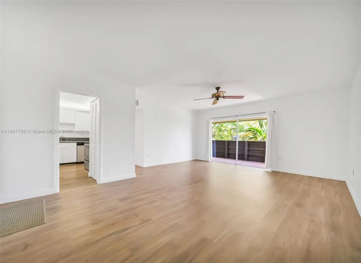 8335 SW 72nd Ave #315D, Miami, FL 33143 - Image #1