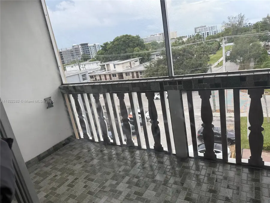 1475 NE 125th Ter #511B, North Miami, FL 33161 - Image #3