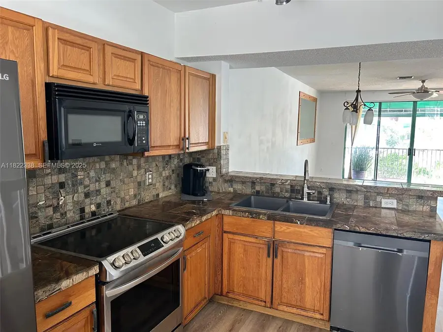 12666 NW 14th Pl #12666, Sunrise, FL 33323 - Image #2