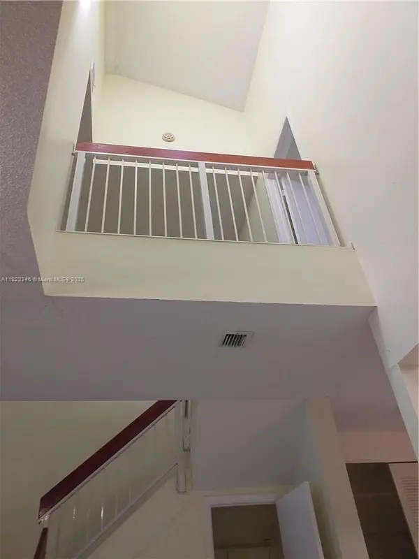 2326 SW 82nd Ter, North Lauderdale, FL 33068