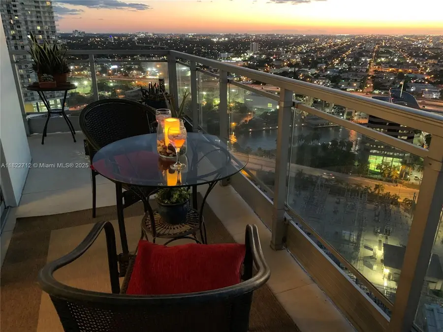 90 SW 3rd St #3010, Miami, FL 33130 - Image #2