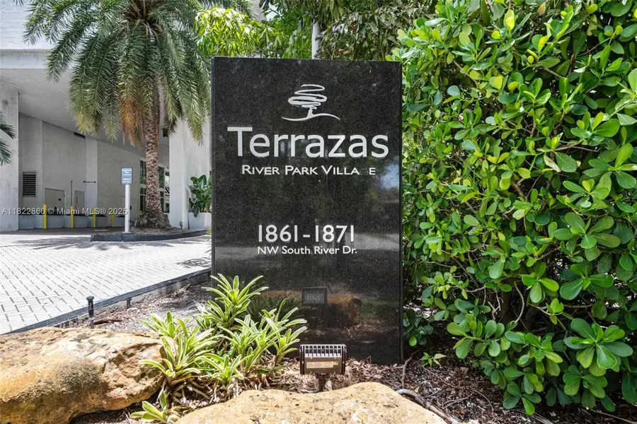 1861 Nw S River Dr #PH-01, Miami, FL 33125 - Image #3