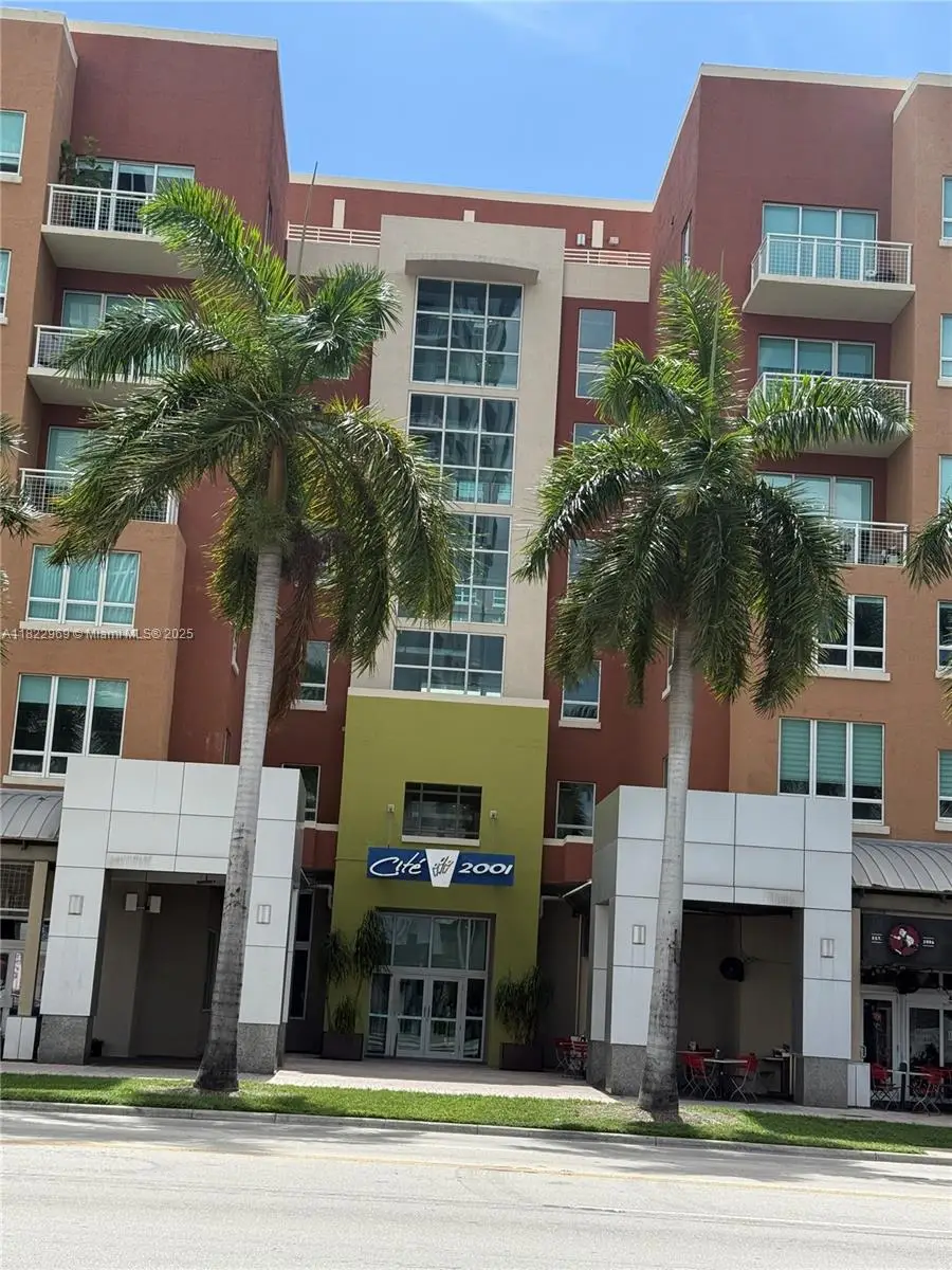2001 Biscayne Blvd #2402, Miami, FL 33137 - #1
