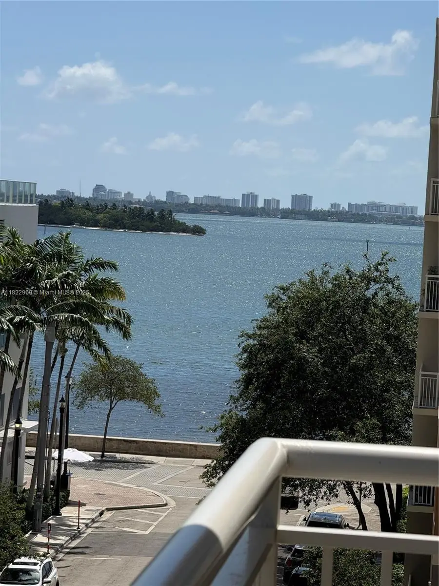 2001 Biscayne Blvd #2402, Miami, FL 33137 - #3