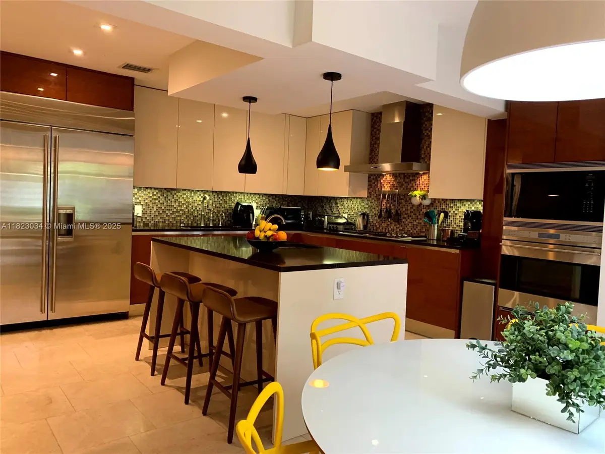 900 Diplomat Pkwy, Hollywood, FL 33019 - Image #1