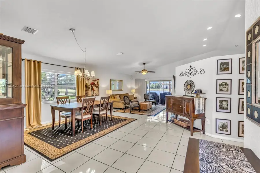 16260 La Costa Dr, Weston, FL 33326 - Image #3