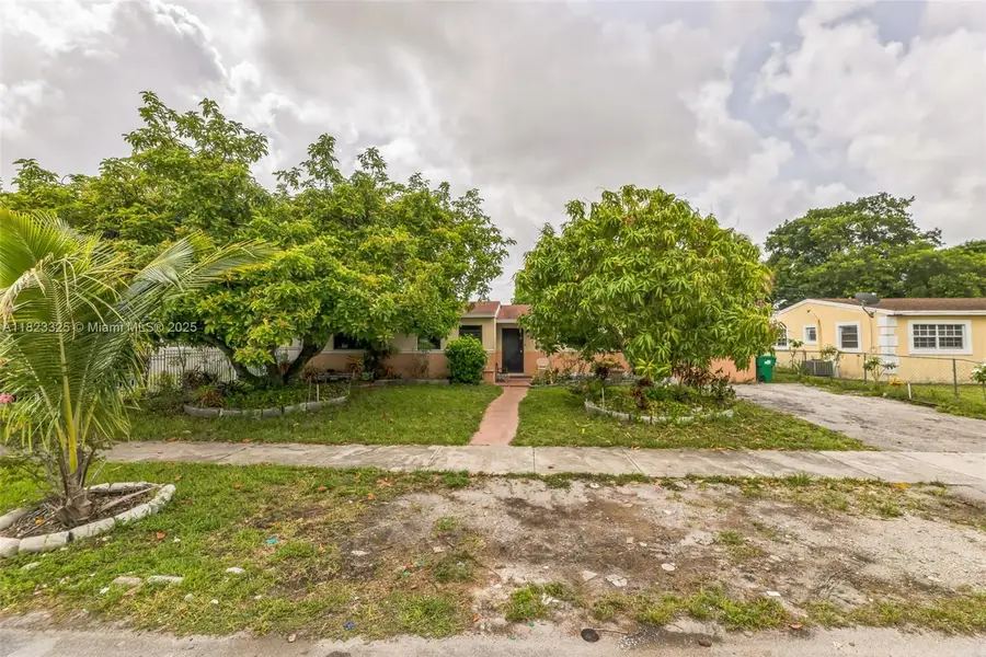 770 NW 184th Dr, Miami Gardens, FL 33169 - Image #2