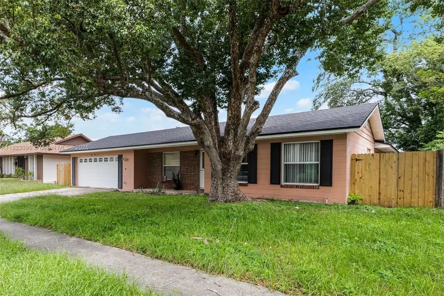 6021 Wedgewood Circle, Orlando, FL 32808 - Image #3