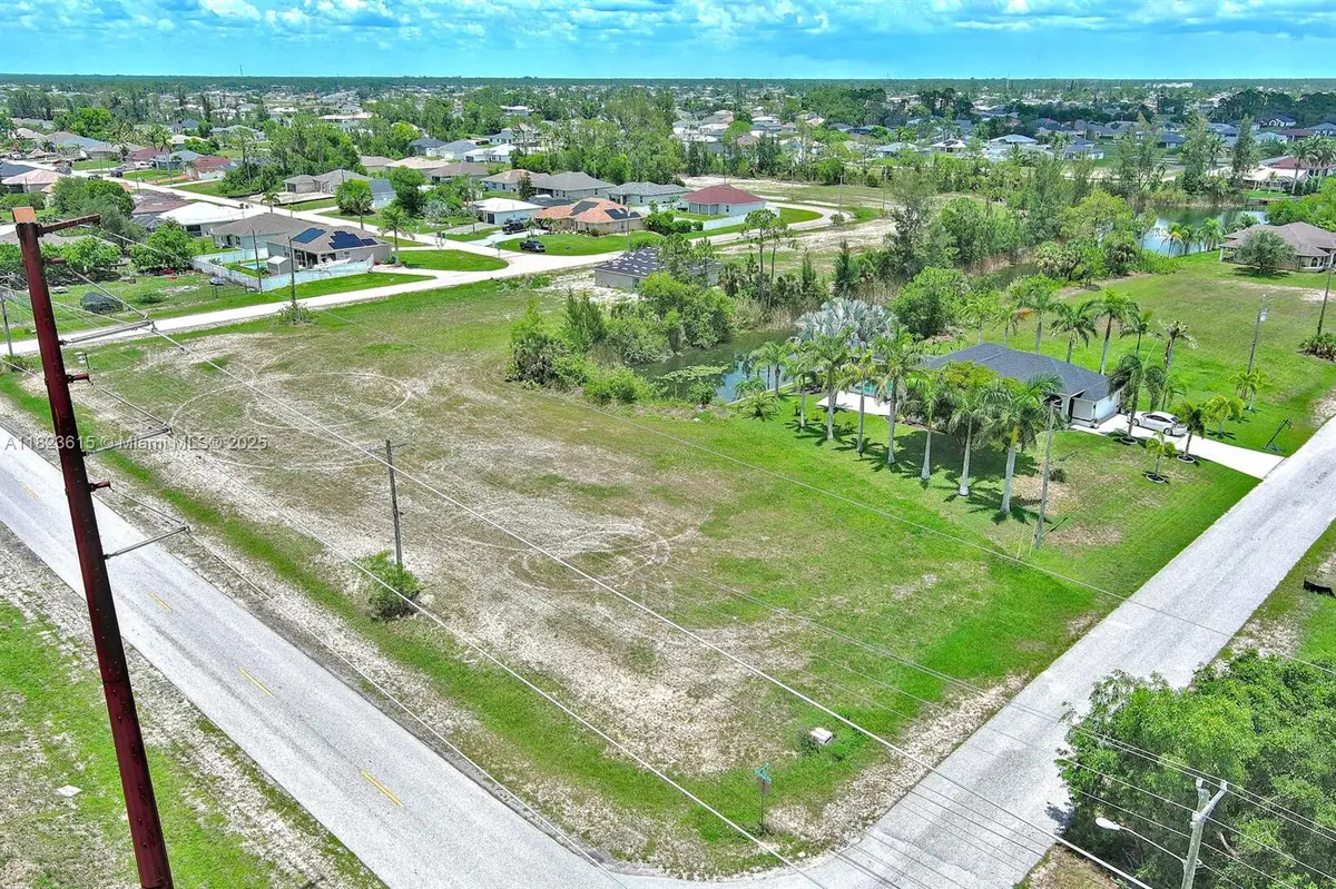3417 Andalusia Blvd, Cape Coral, FL 33909 - #1