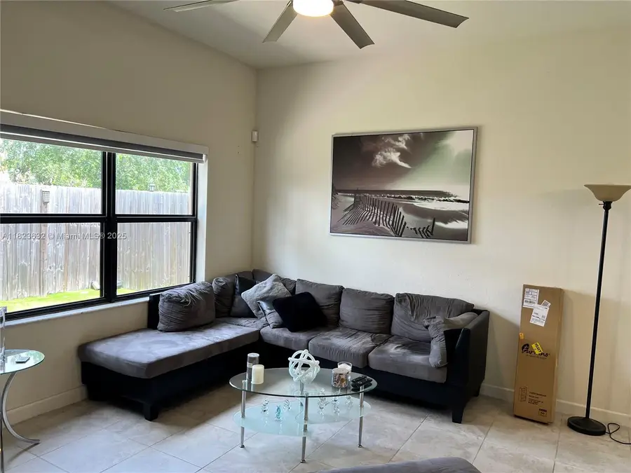 134 NE 23rd Ter, Homestead, FL 33033 - Image #3