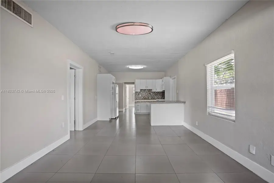 5900 SW 62nd Ter, South Miami, FL 33143 - Image #3