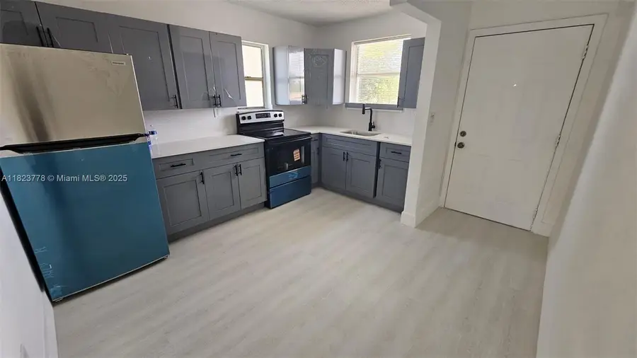 1000 W 28 St #17, Hialeah, FL 33010 - Image #2