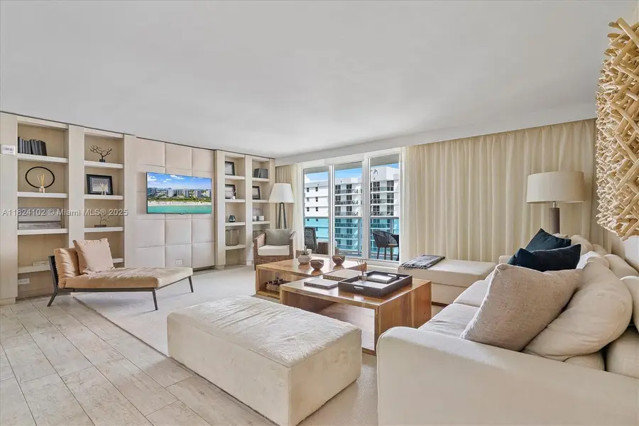 102 24th St #1415, Miami Beach, FL 33139 - #3