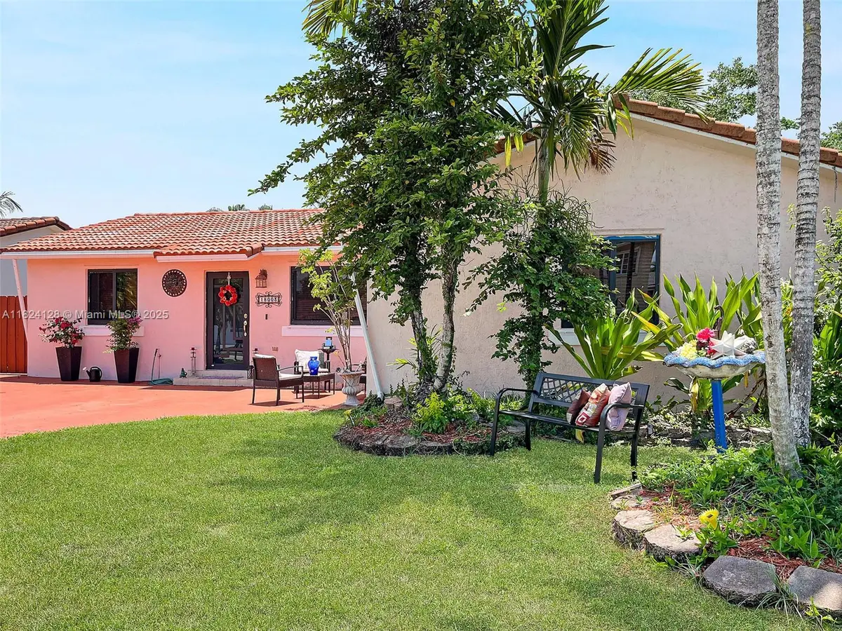 18003 SW 153rd Pl, Miami, FL 33187 - Image #1