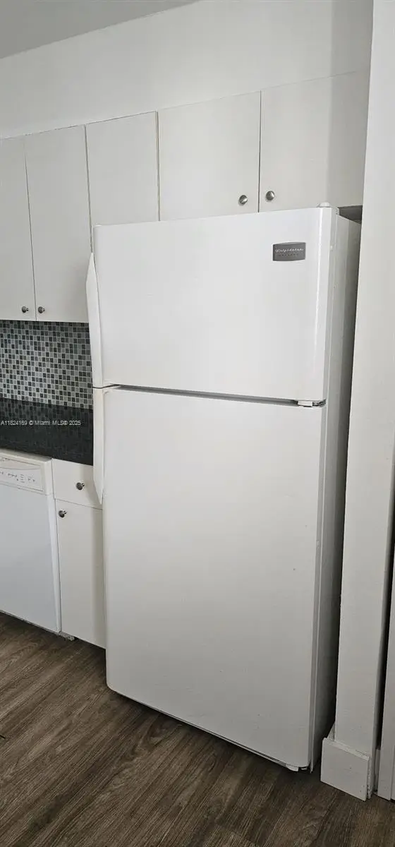 3660 NE 166th St #503, North Miami Beach, FL 33160 - Image #2