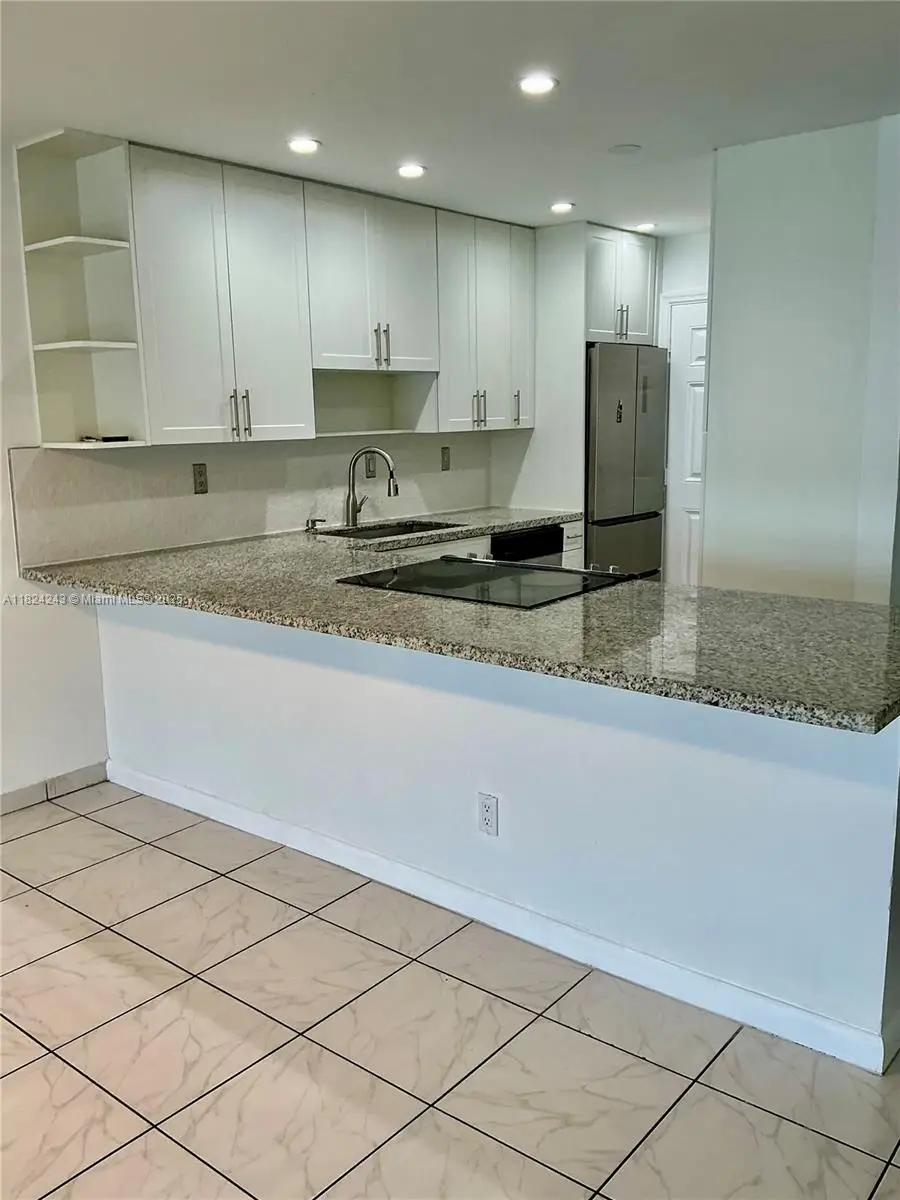 1160 NE 191st St #32, Miami, FL 33179 - Image #2