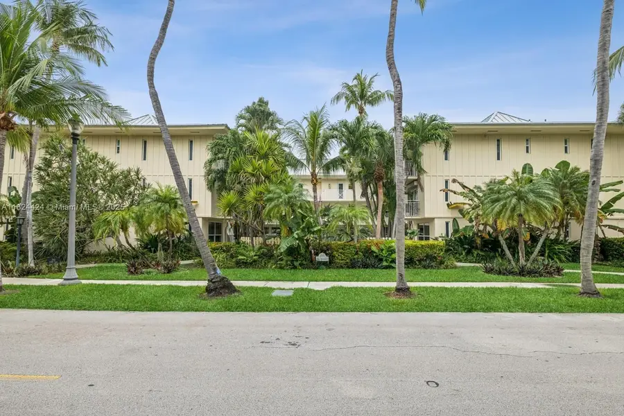 255 Sunrise Dr #107, Key Biscayne, FL 33149 - Image #3
