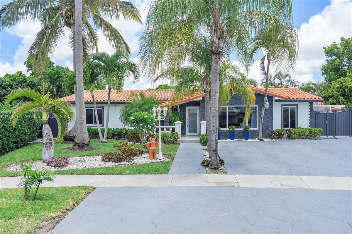 12121 SW 107th St, Miami, FL 33186 - Image #1