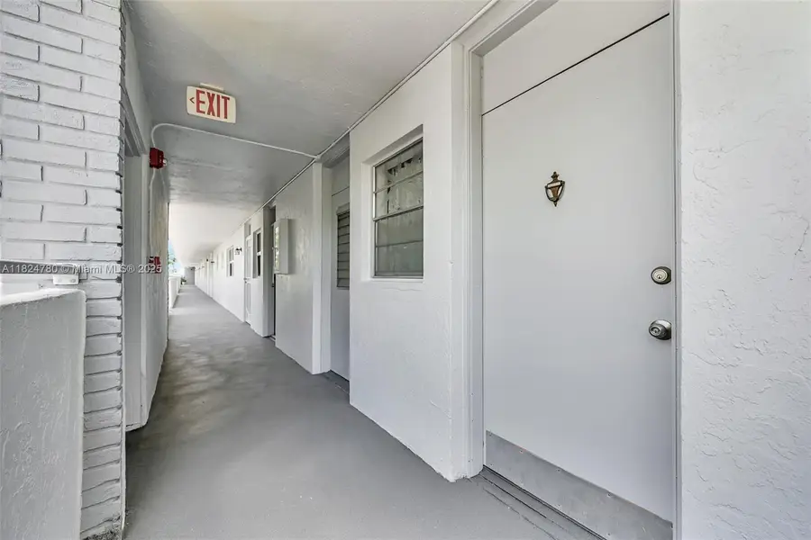 3551 NE 169th St #312, North Miami Beach, FL 33160 - Image #2
