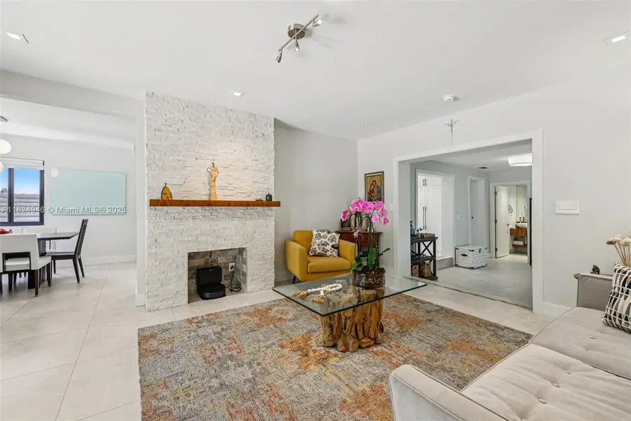 441 SW 27th Rd, Miami, FL 33129 - #3