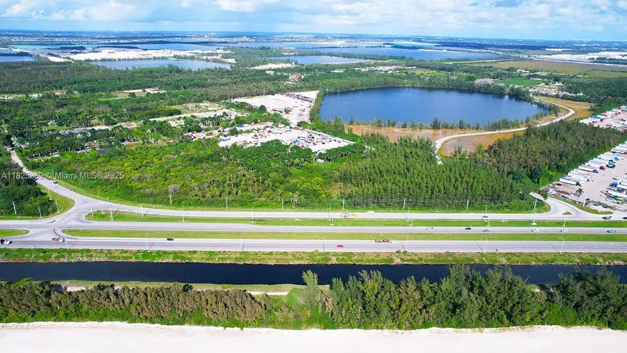 16120 NW 127th Ave, Hialeah, FL 33018 - Image #3