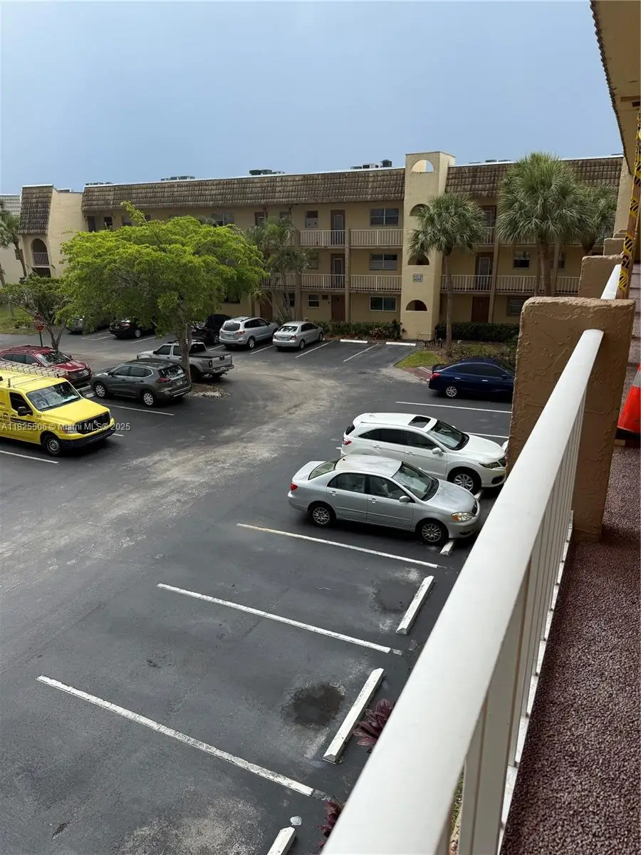 8345 Sunrise Lakes Blvd #312, Sunrise, FL 33322 - #2