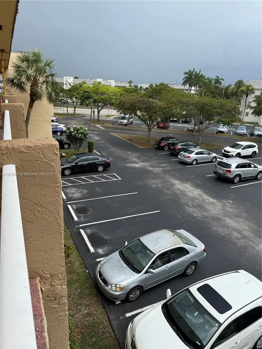 8345 Sunrise Lakes Blvd #312, Sunrise, FL 33322 - #3