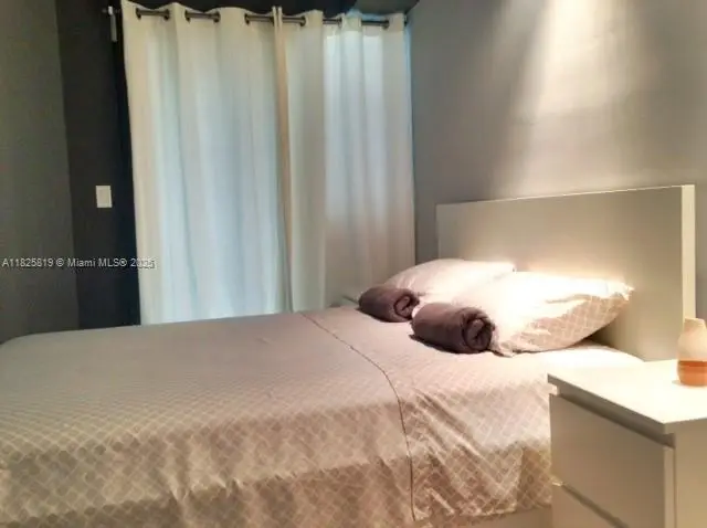 1325 Meridian Ave #6, Miami Beach, FL 33139 - Image #3