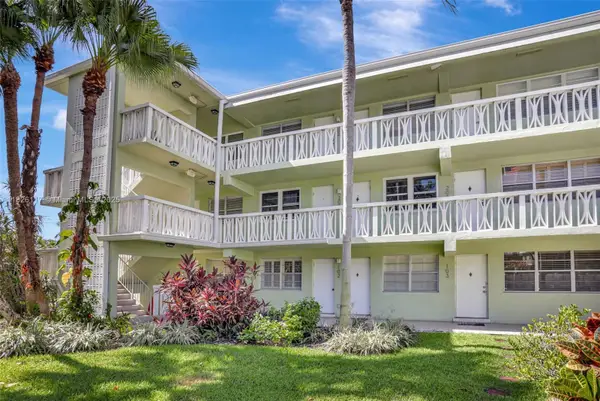 1900 NE 8th Ct #201, Fort Lauderdale, FL 33304