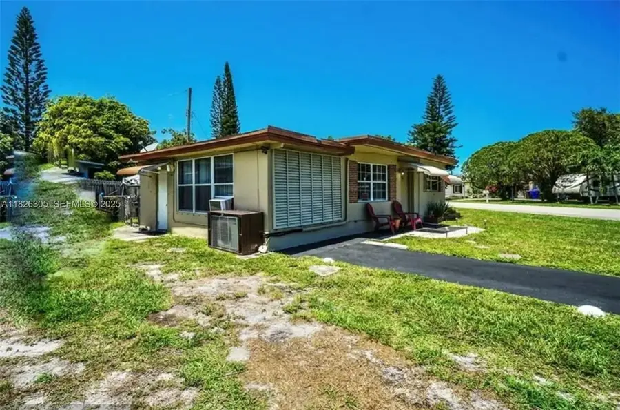 6103 Monroe St, Hollywood, FL 33023 - Image #3