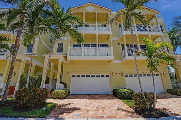 346 N Elm St #A-10, Hollywood, FL 33019