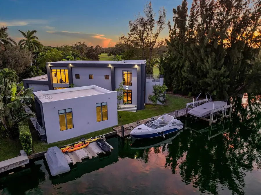 1009 NE 104th St, Miami Shores, FL 33138 - Image #3
