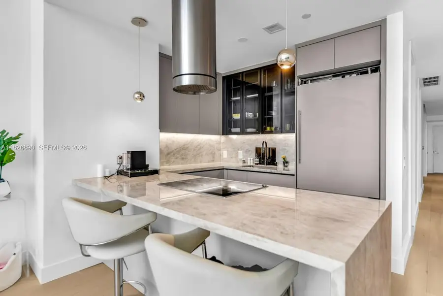 1100 Biscayne Blvd #4305, Miami, FL 33132 - Image #3