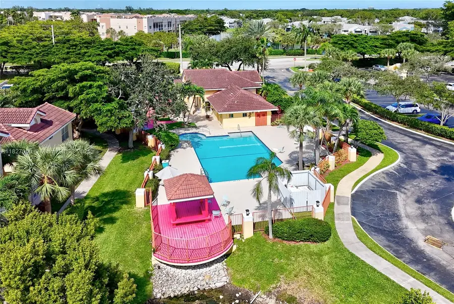 7680 Westwood Dr #823, Tamarac, FL 33321 - Image #3