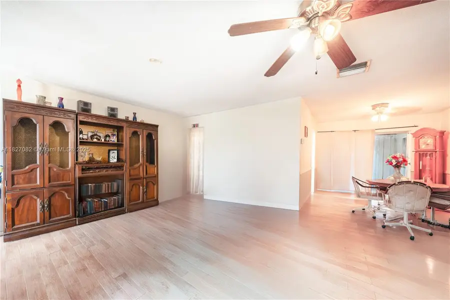 5103 NW 54th Ct, Tamarac, FL 33319 - #2