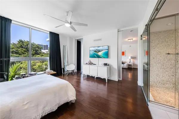 720 NE 62nd St #403, Miami, FL 33138