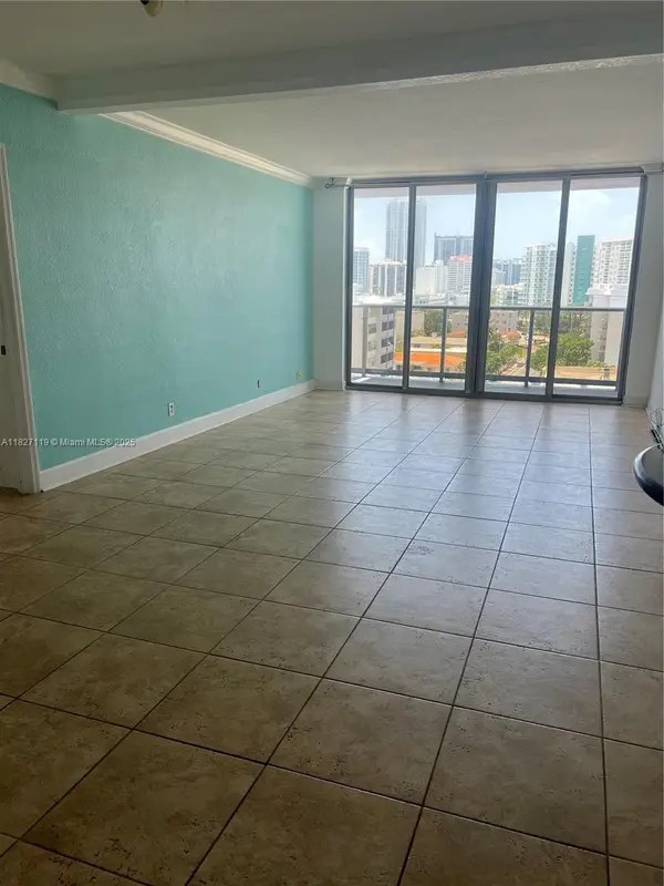 401 69th St #900, Miami Beach, FL 33141