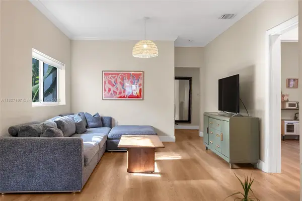 2747 SW 19th Ter, Miami, FL 33145