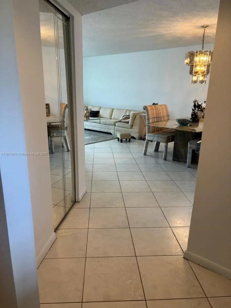 7310 Ashford Pl #304, Delray Beach, FL 33446 - Image #2