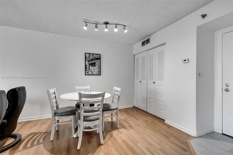 770 Claughton Island Dr #1210, Miami, FL 33131 - Image #2