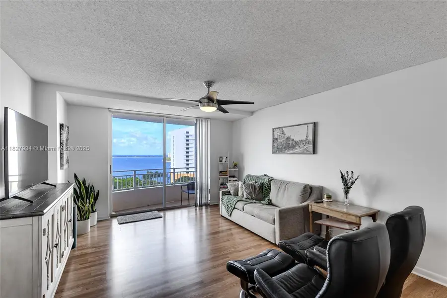 770 Claughton Island Dr #1210, Miami, FL 33131 - Image #3