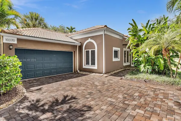 10370 NW 11th St, Plantation, FL 33322