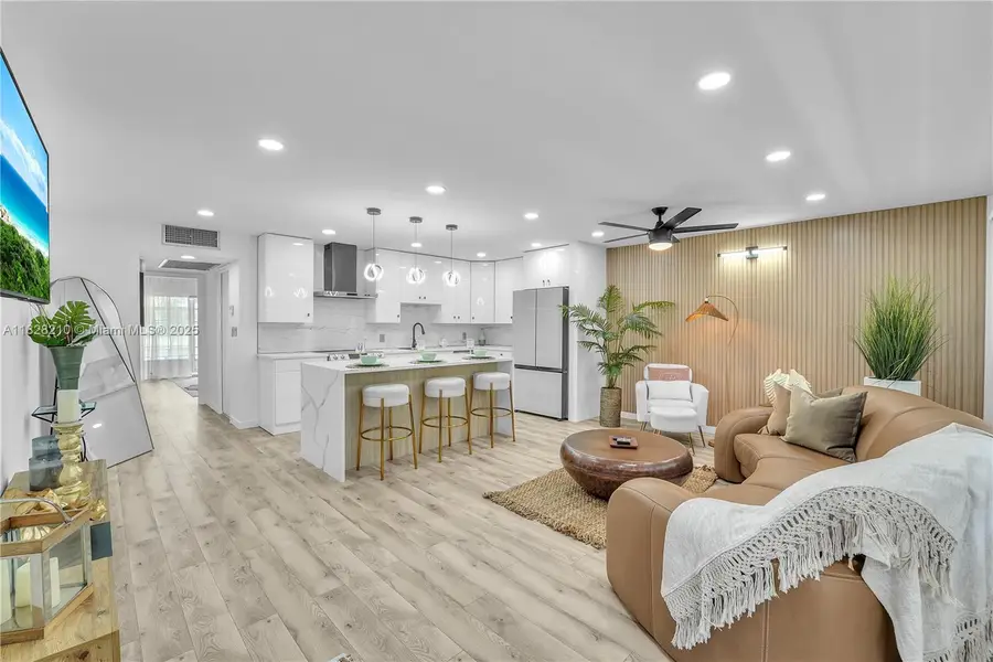 2905 Victoria Pl #D2, Coconut Creek, FL 33066 - Image #2