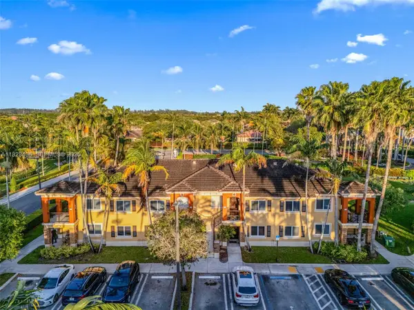 945 NE 34th Ave #103, Homestead, FL 33033