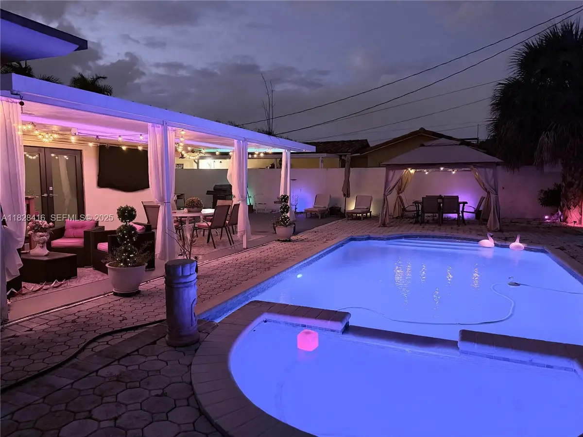 8065 W 14th Ct, Hialeah, FL 33014 - Image #1