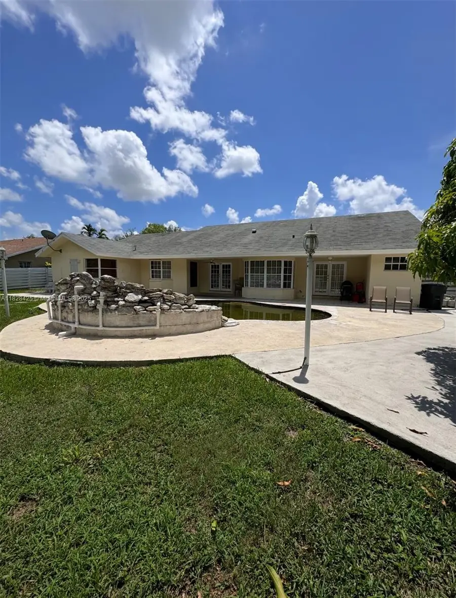 14603 SW 152nd Ct, Miami, FL 33196 - Image #3