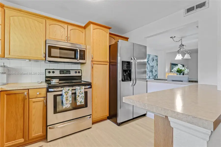 Address Withheld By Seller, Pembroke Pines, FL 33024 - Image #2