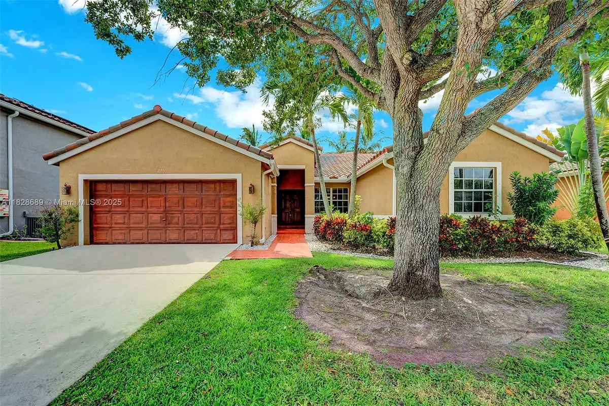 275 SW 198th Ter, Pembroke Pines, FL 33029 - Image #1