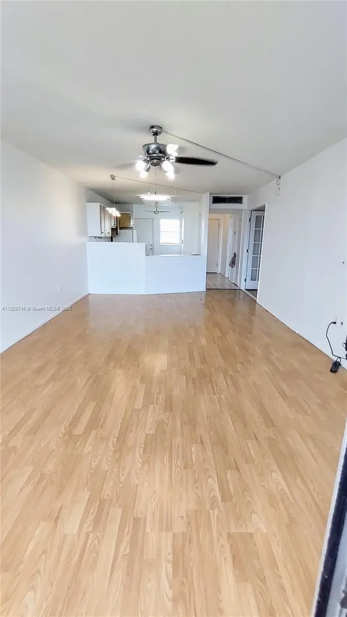 1780 NE 191st St #704-2, Miami, FL 33179 - Image #3